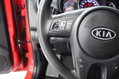 Kia Forte 5-Door 2013 - Thumbnail 13
