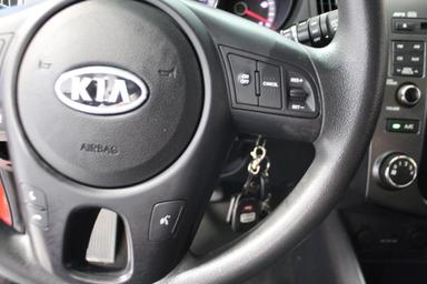 Kia Forte 5-Door 2013 - Thumbnail 14