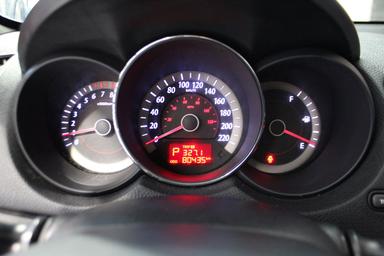 Kia Forte 5-Door 2013 - Thumbnail 15