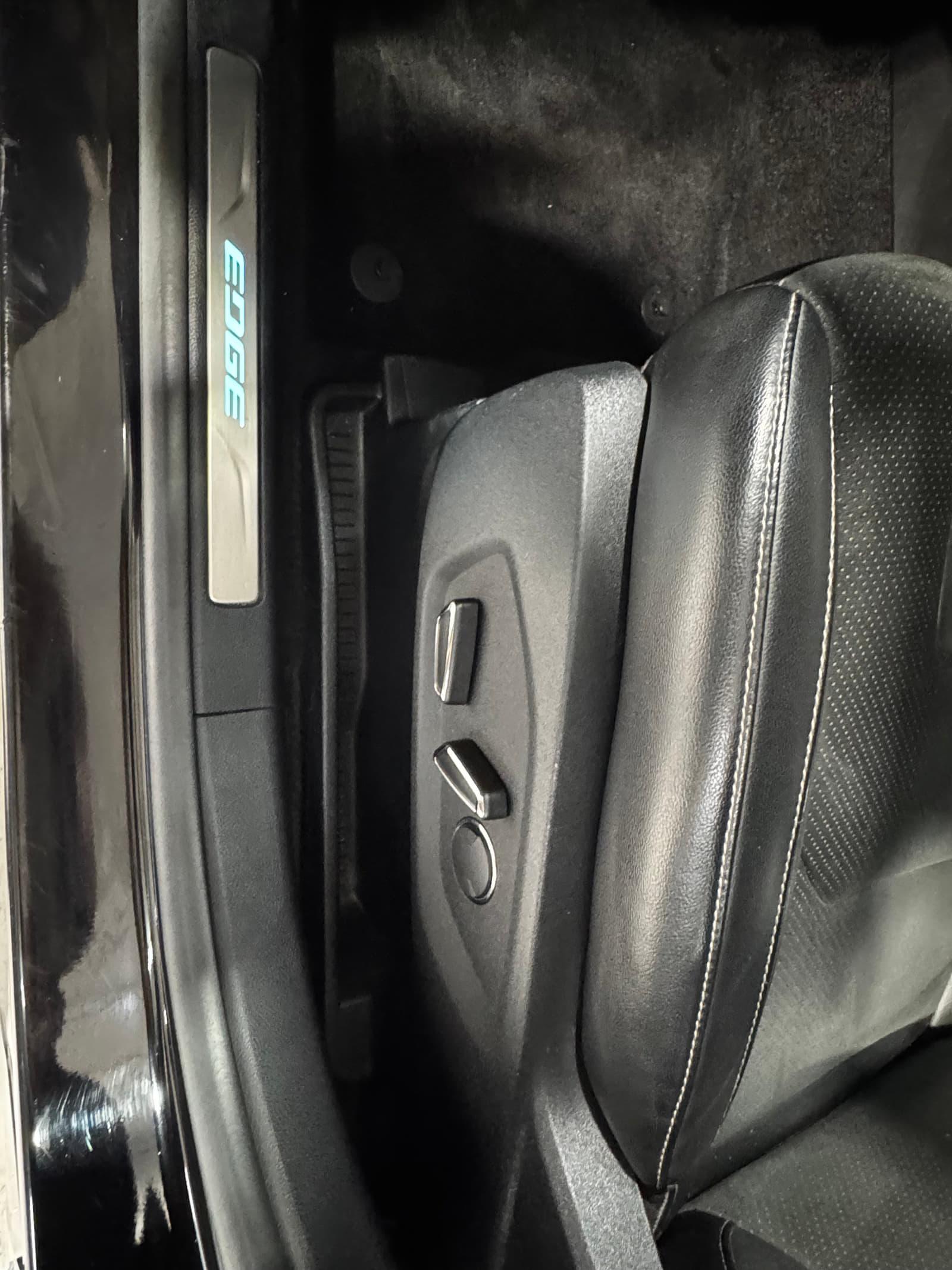 Ford Edge 2017 - Image 9