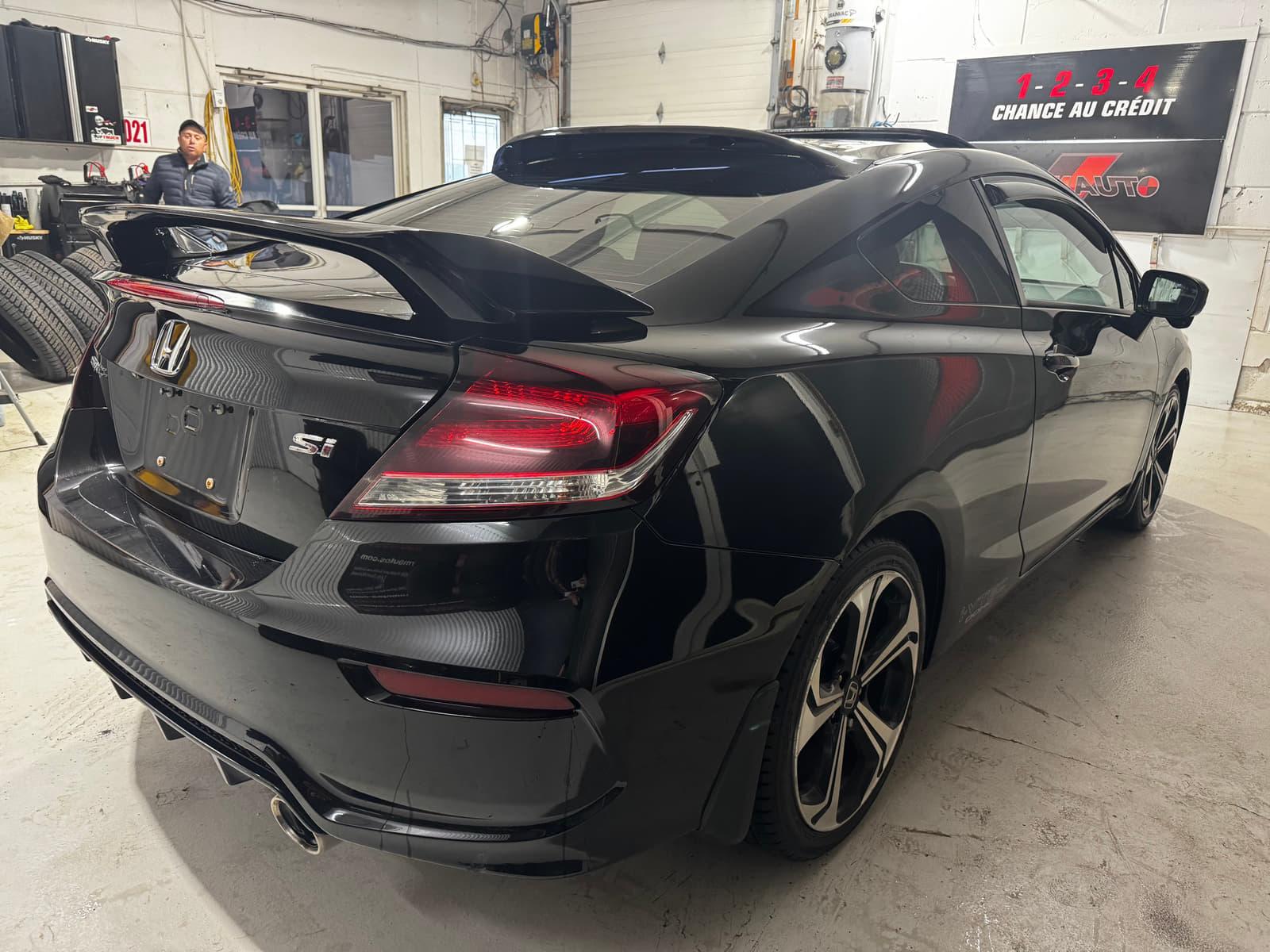 Honda Civic 2014 - Image 4