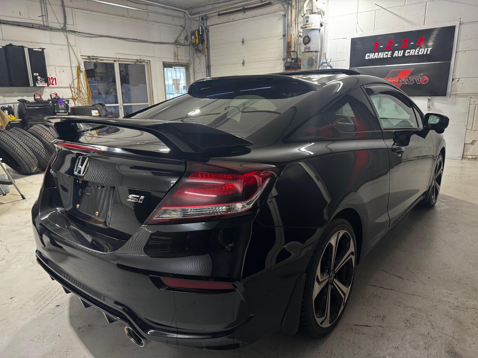 Honda Civic 2014 - Image 5