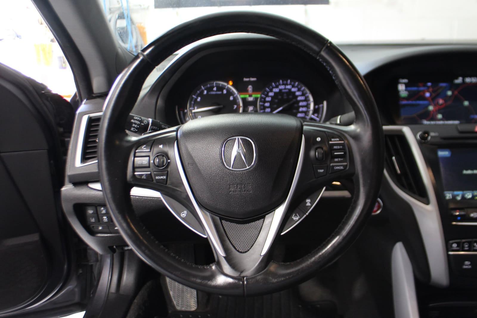 Acura TLX 2020 - Image 16