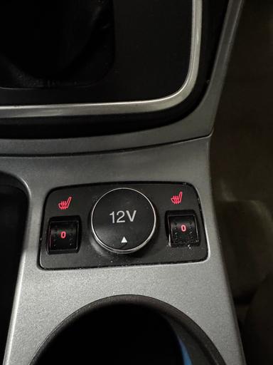 Ford C-Max Hybrid 2015 - Thumbnail 17