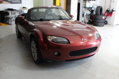 Mazda MX-5 Miata 2006 - Thumbnail 6