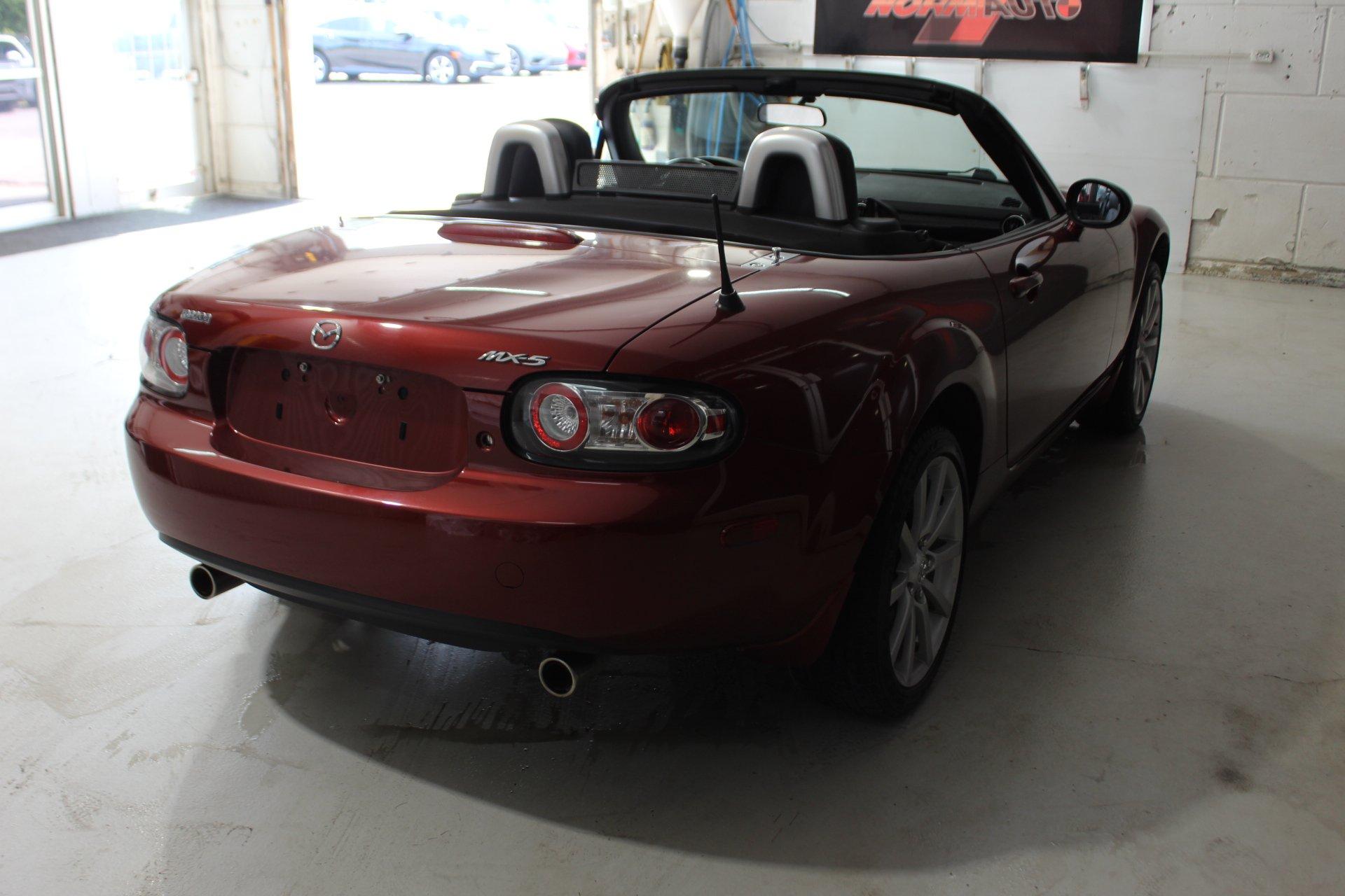Mazda MX-5 Miata 2006 - Image 7