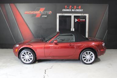 Mazda MX-5 Miata 2006 - Thumbnail 1