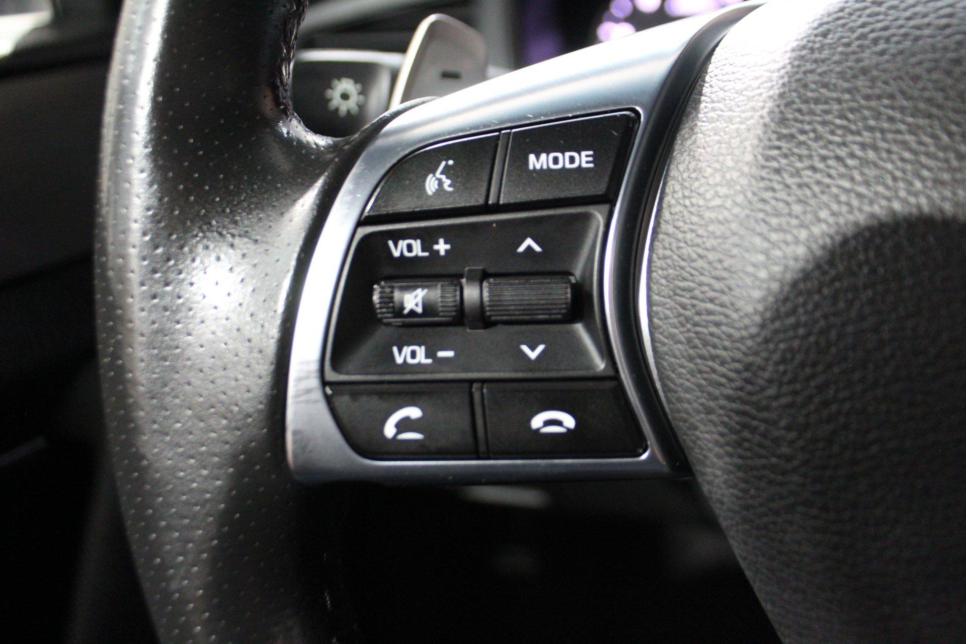 Hyundai Sonata 2018 - Image 12