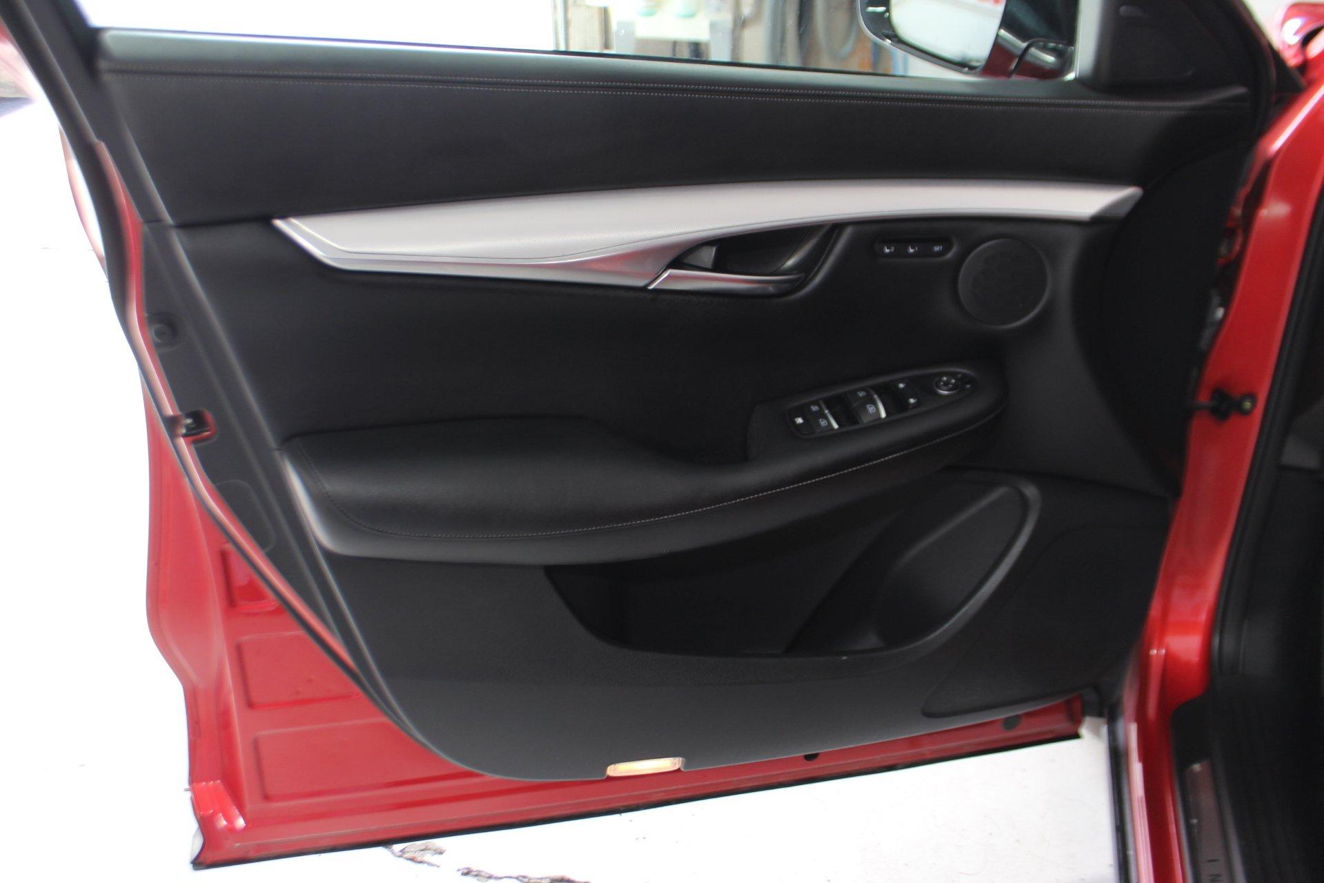 Infiniti QX50 2019 - Image 10