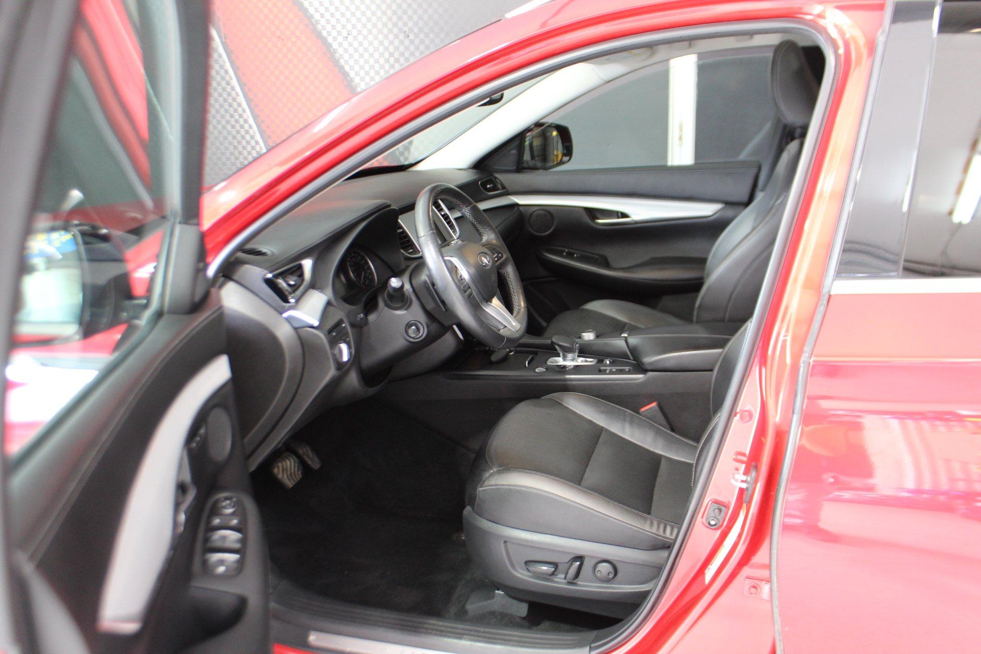 Infiniti QX50 2019 - Image 11