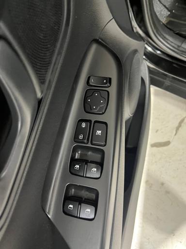 Hyundai KONA 2020 - Thumbnail 8