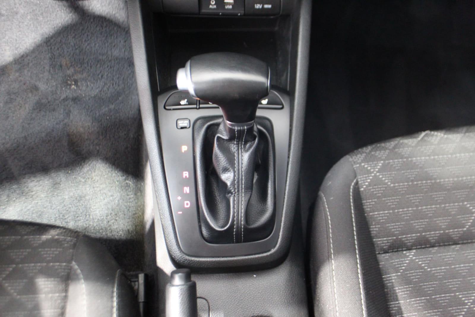 Kia Rio5 2018 - Image 21