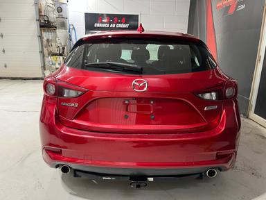 Mazda Mazda3 Hatchback 2018 - Thumbnail 5