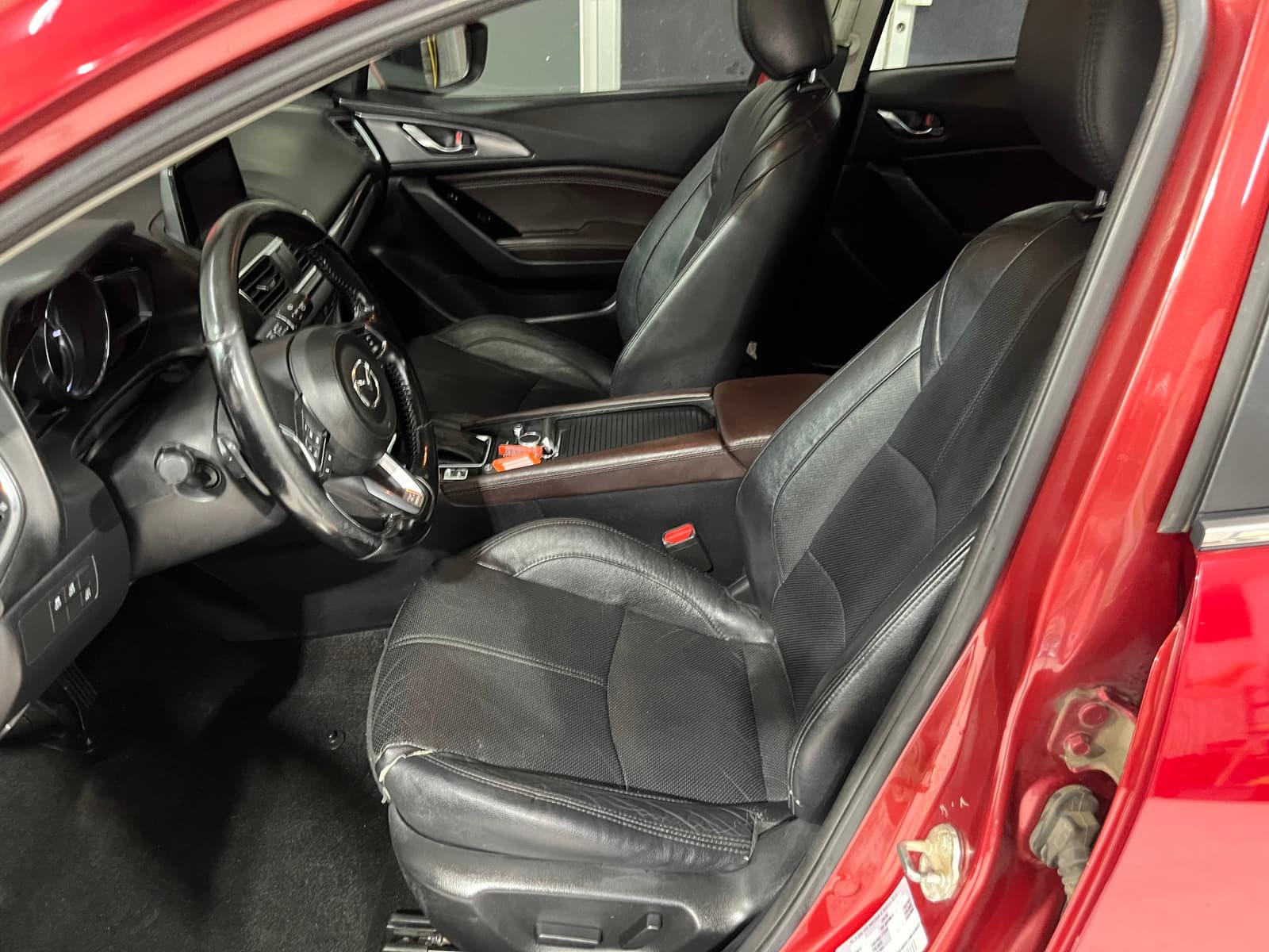 Mazda Mazda3 Hatchback 2018 - Image 8