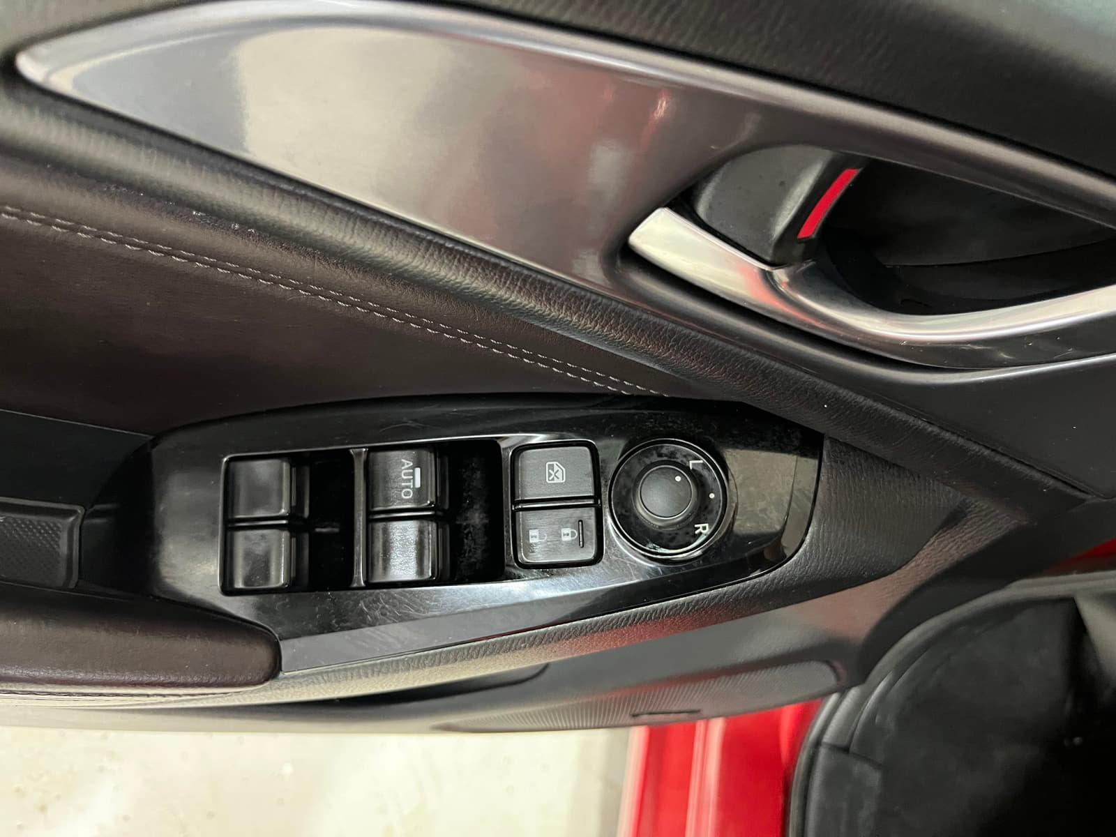 Mazda Mazda3 Hatchback 2018 - Image 9