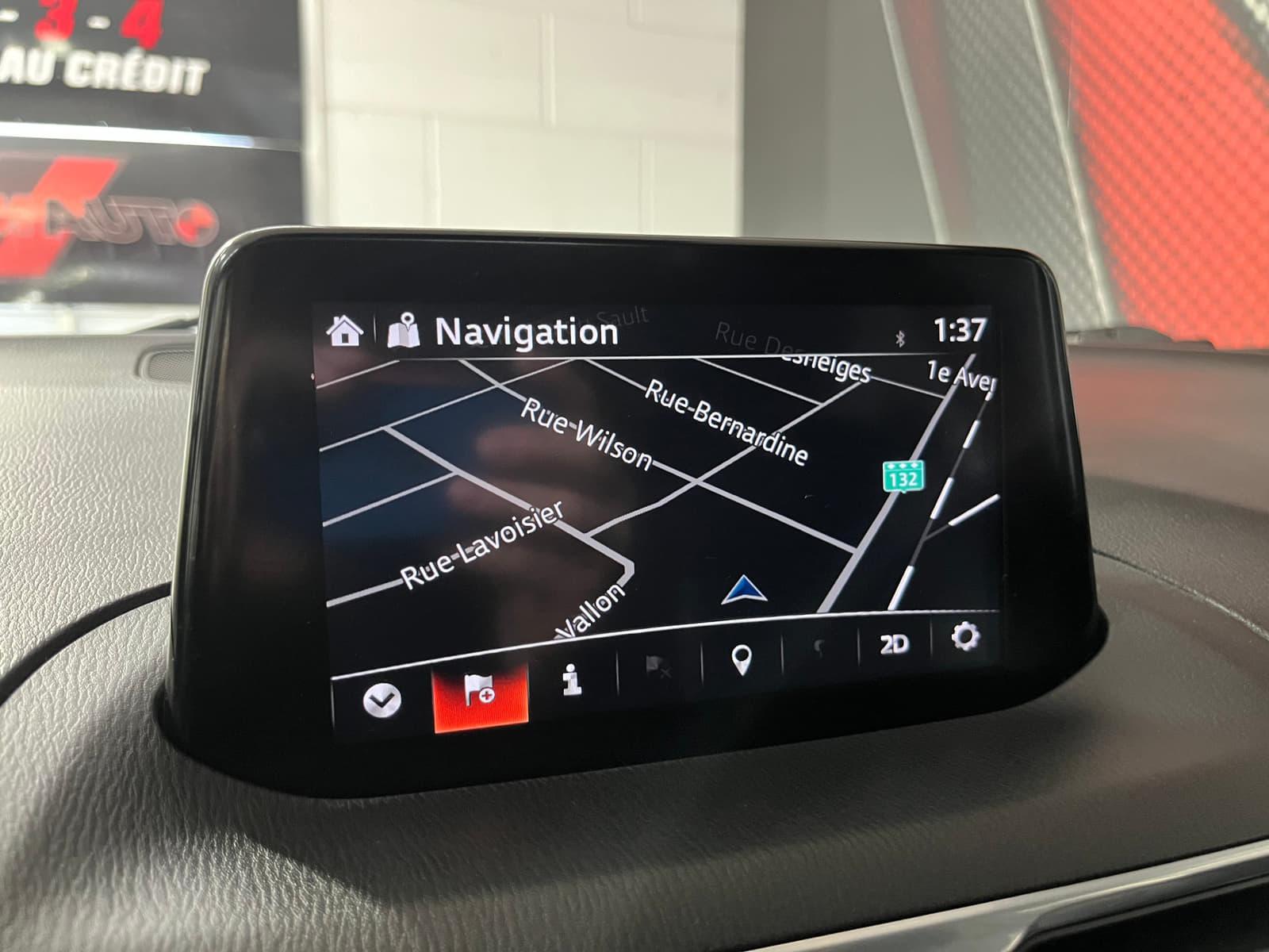 Mazda Mazda3 Hatchback 2018 - Image 15