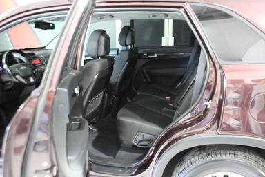 Kia Sorento 2015 - Thumbnail 23