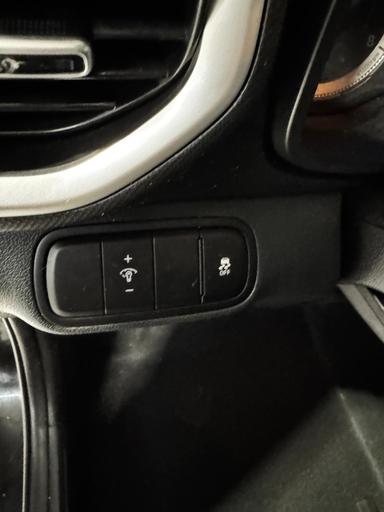 Hyundai Venue 2021 - Thumbnail 10