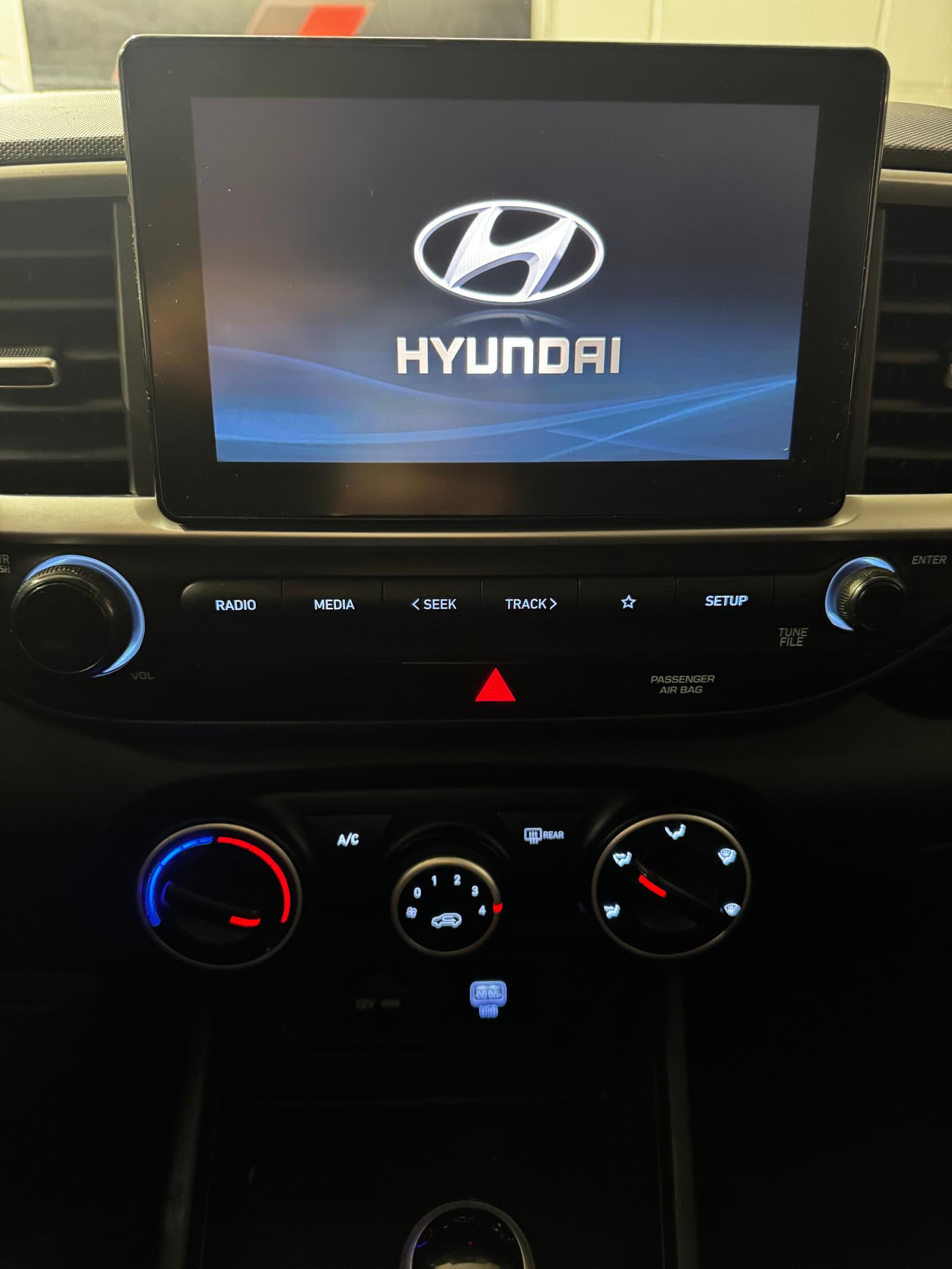 Hyundai Venue 2021 - Image 11