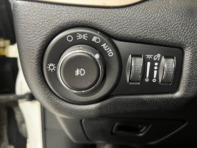 Jeep Cherokee 2016 - Thumbnail 11