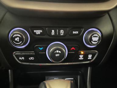 Jeep Cherokee 2016 - Thumbnail 18