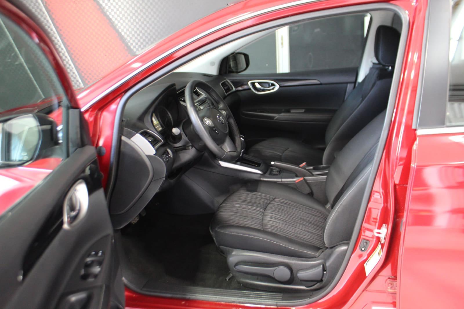 Nissan Sentra 2018 - Image 11