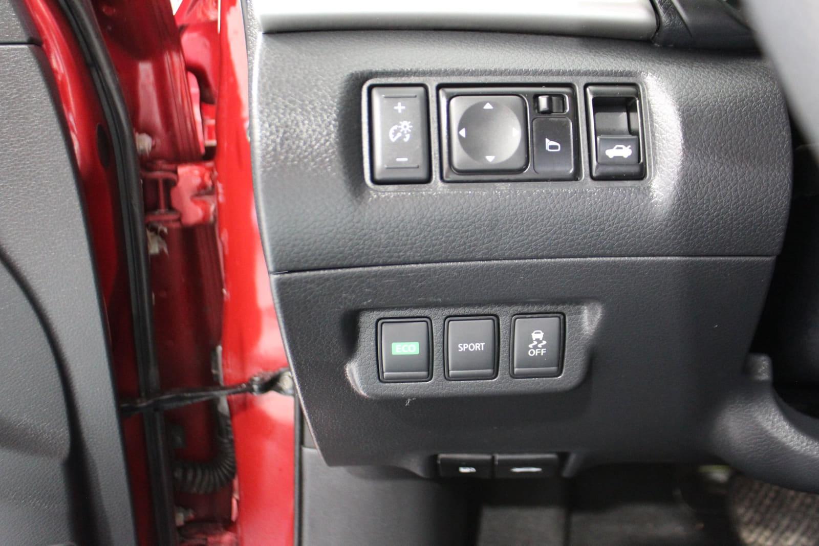 Nissan Sentra 2018 - Image 12