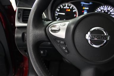 Nissan Sentra 2018 - Thumbnail 15