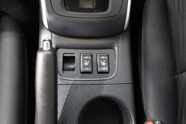 Nissan Sentra 2018 - Thumbnail 23