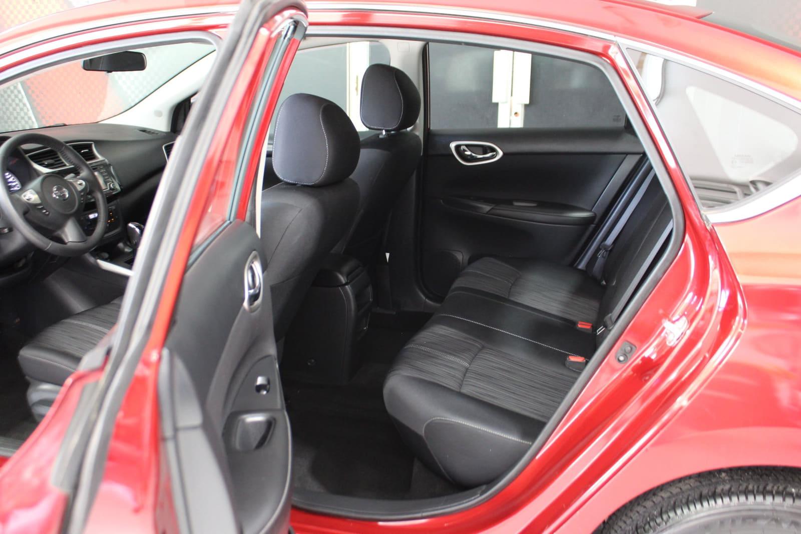 Nissan Sentra 2018 - Image 25