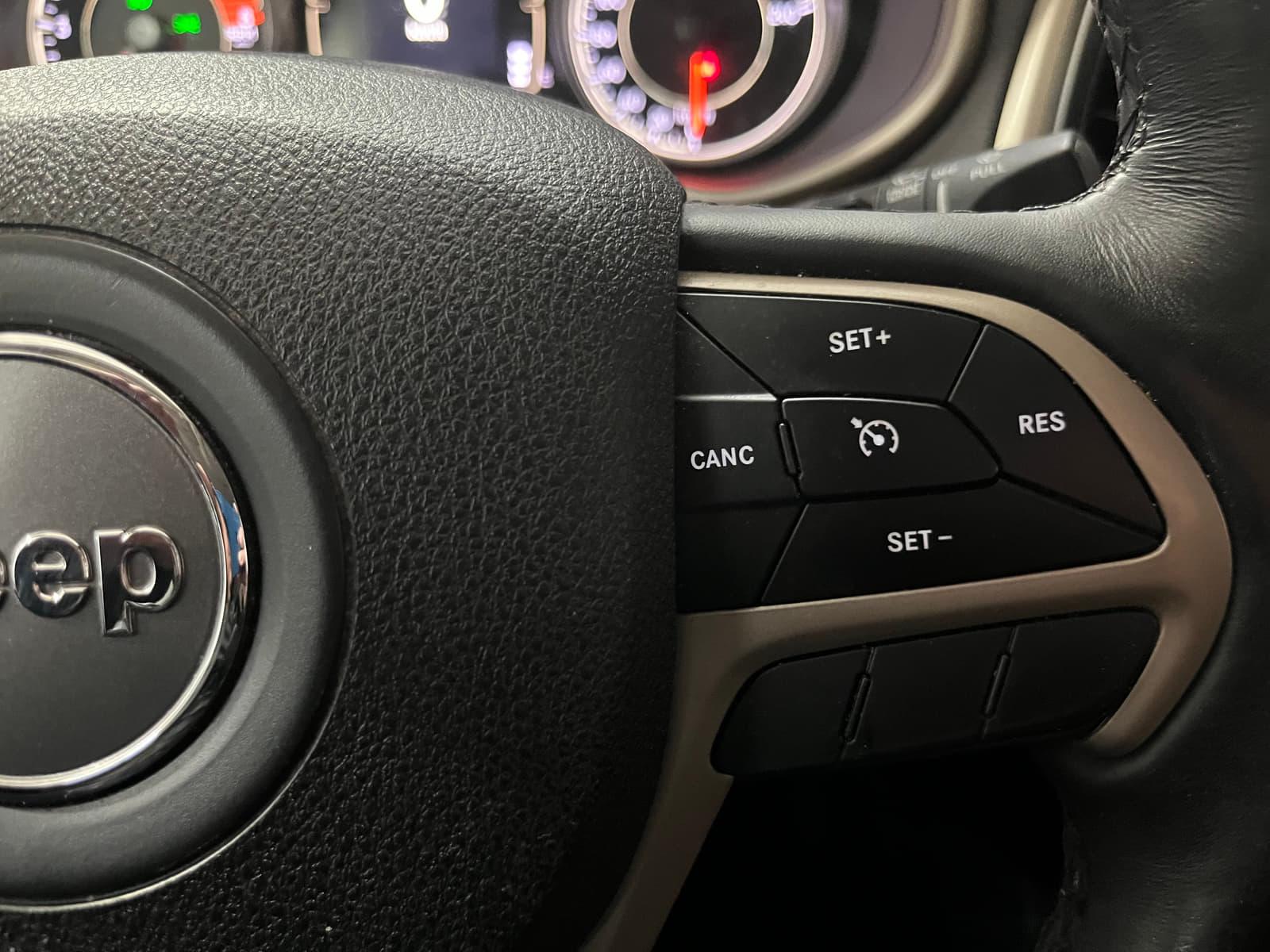 Jeep Cherokee 2018 - Image 19