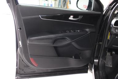 Kia Sorento 2018 - Thumbnail 10