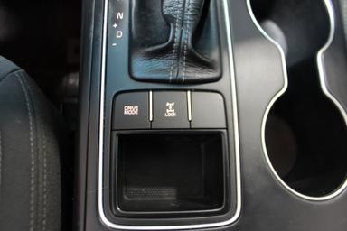 Kia Sorento 2018 - Thumbnail 22