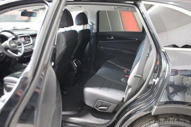 Kia Sorento 2018 - Thumbnail 23