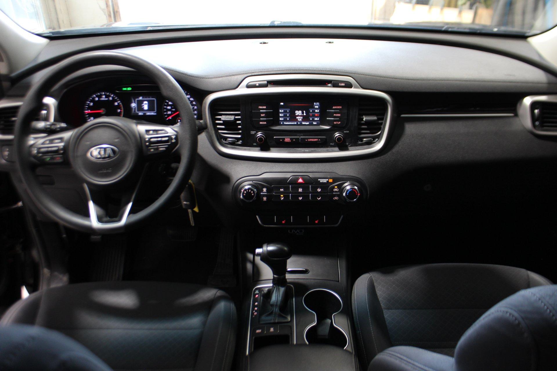 Kia Sorento 2018 - Image 13