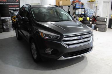 Ford Escape 2017 - Thumbnail 5