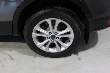 Ford Escape 2017 - Thumbnail 9