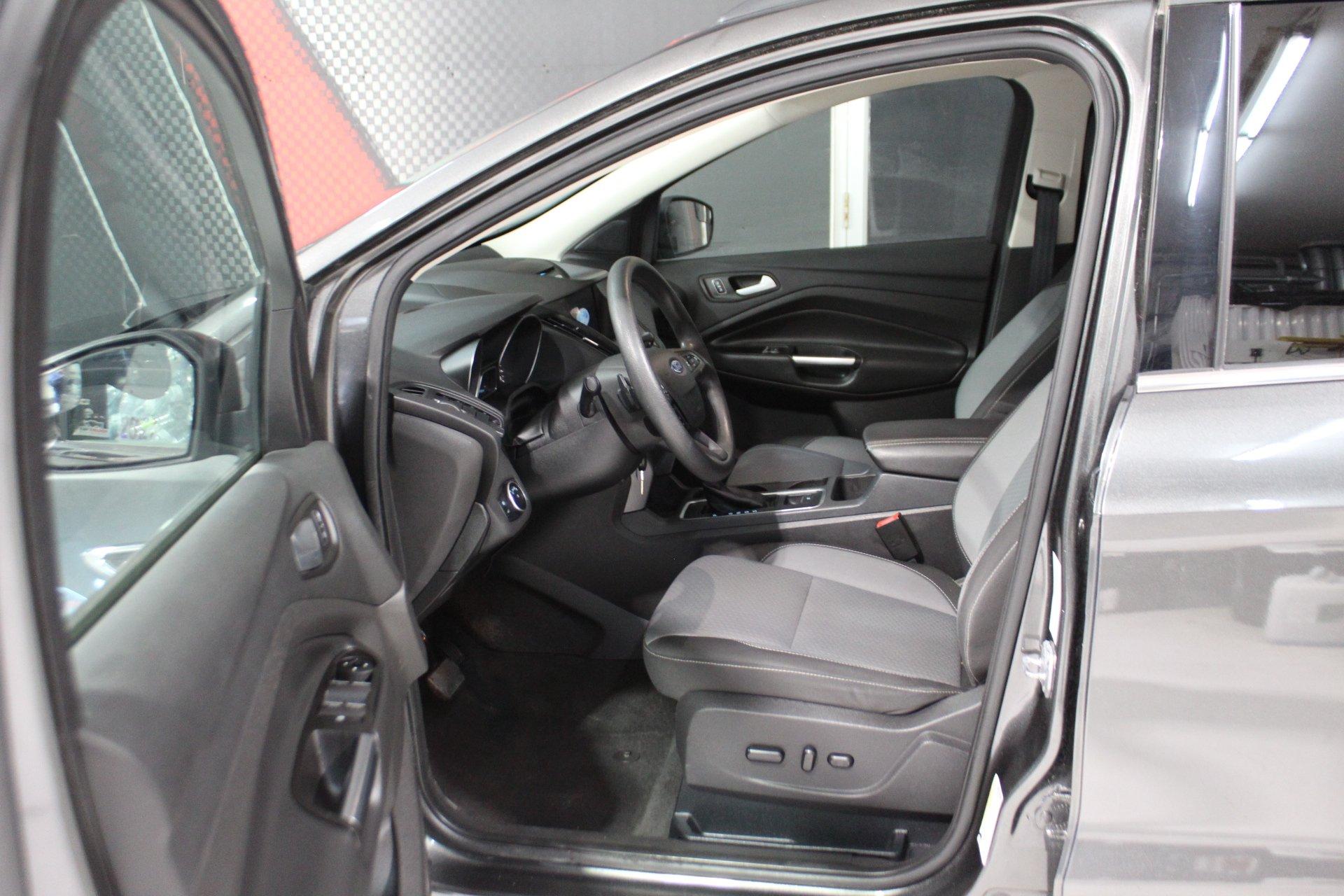 Ford Escape 2017 - Image 11