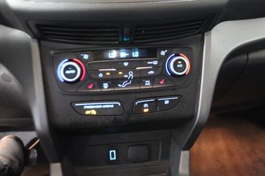 Ford Escape 2017 - Thumbnail 22