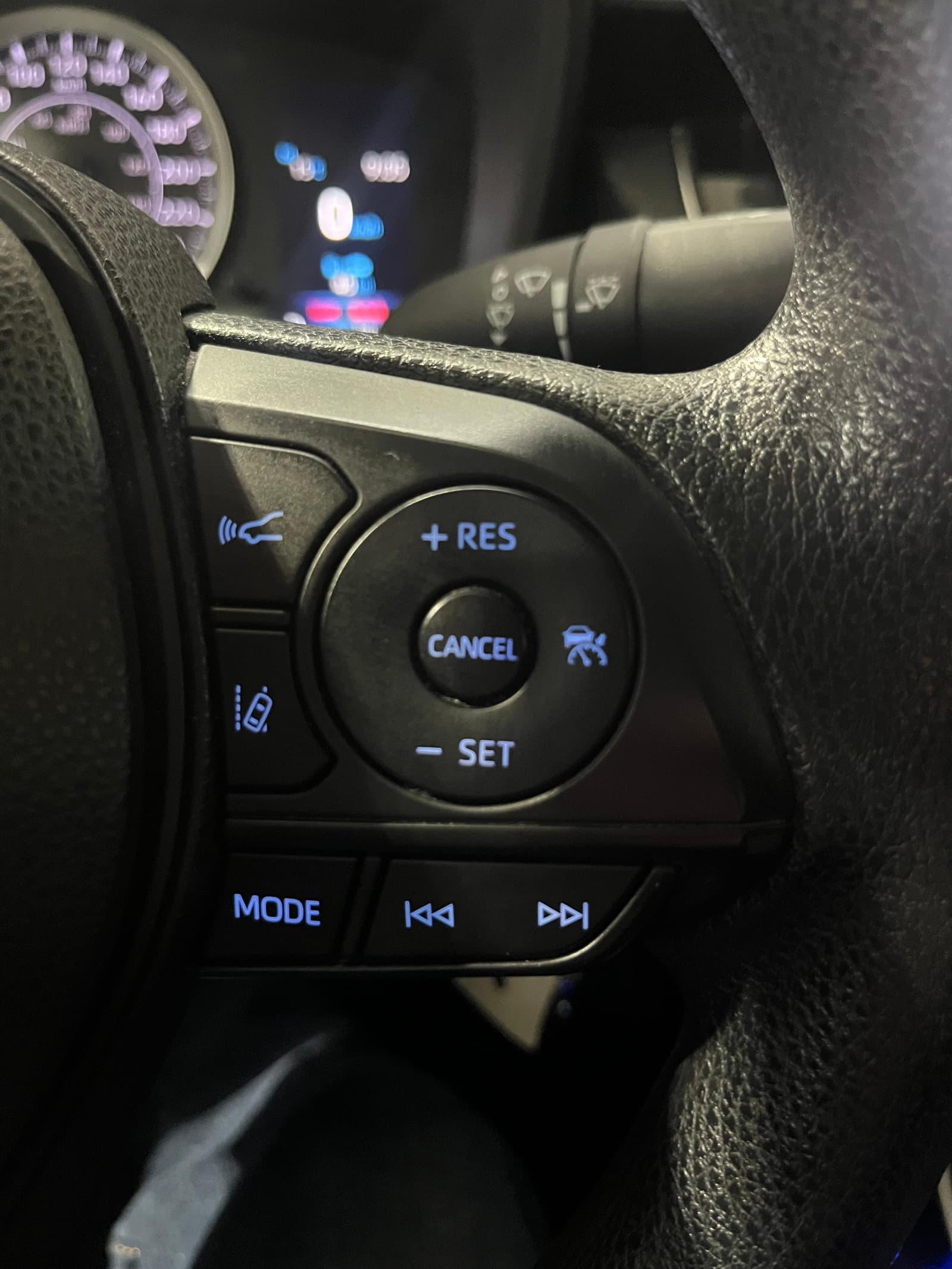 Toyota Corolla 2021 - Image 13