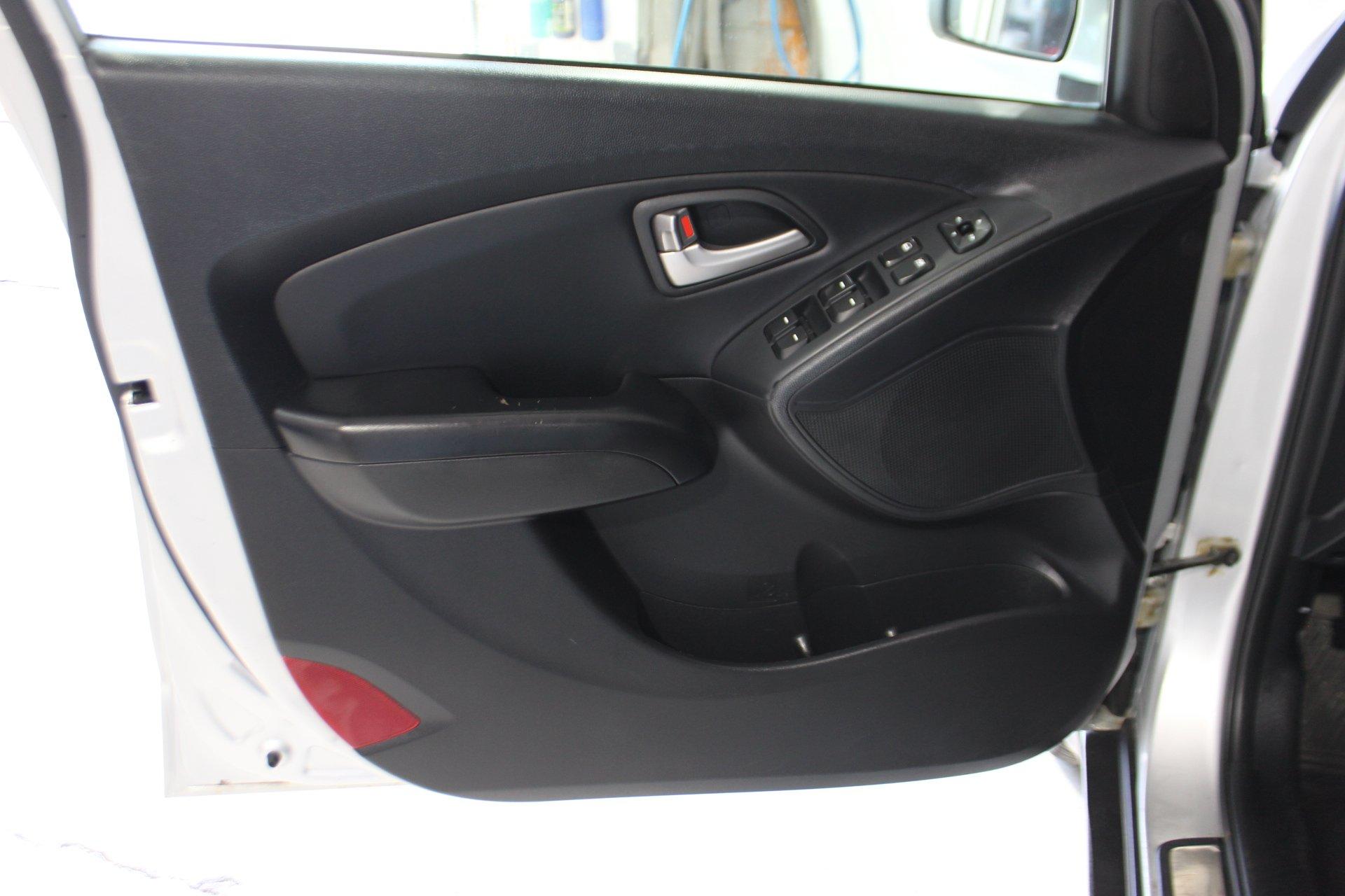 Hyundai Tucson 2013 - Image 9