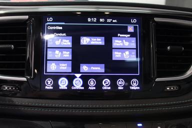 Chrysler Pacifica Hybrid 2017 - Thumbnail 20