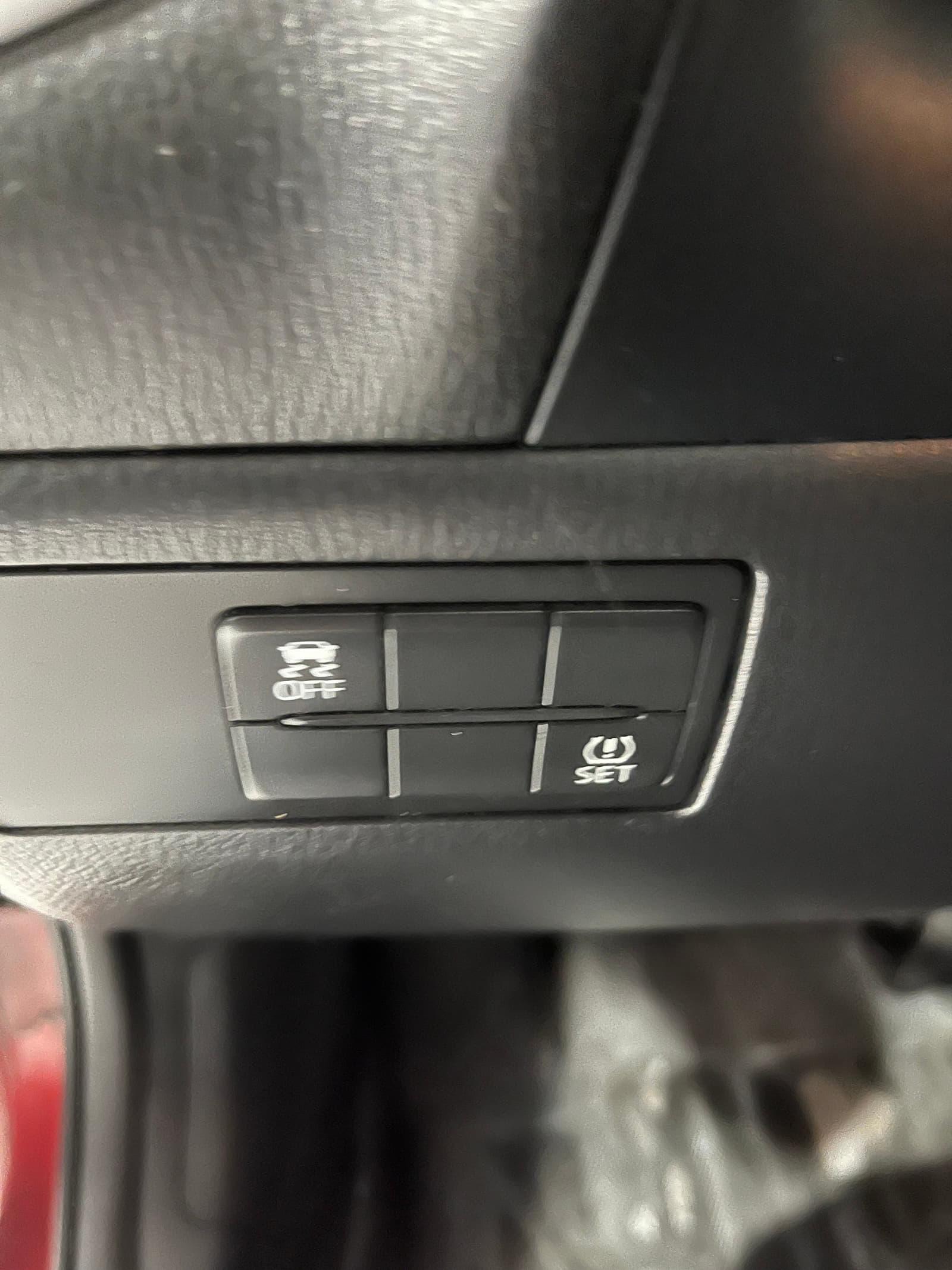 Mazda Mazda3 2018 - Image 7