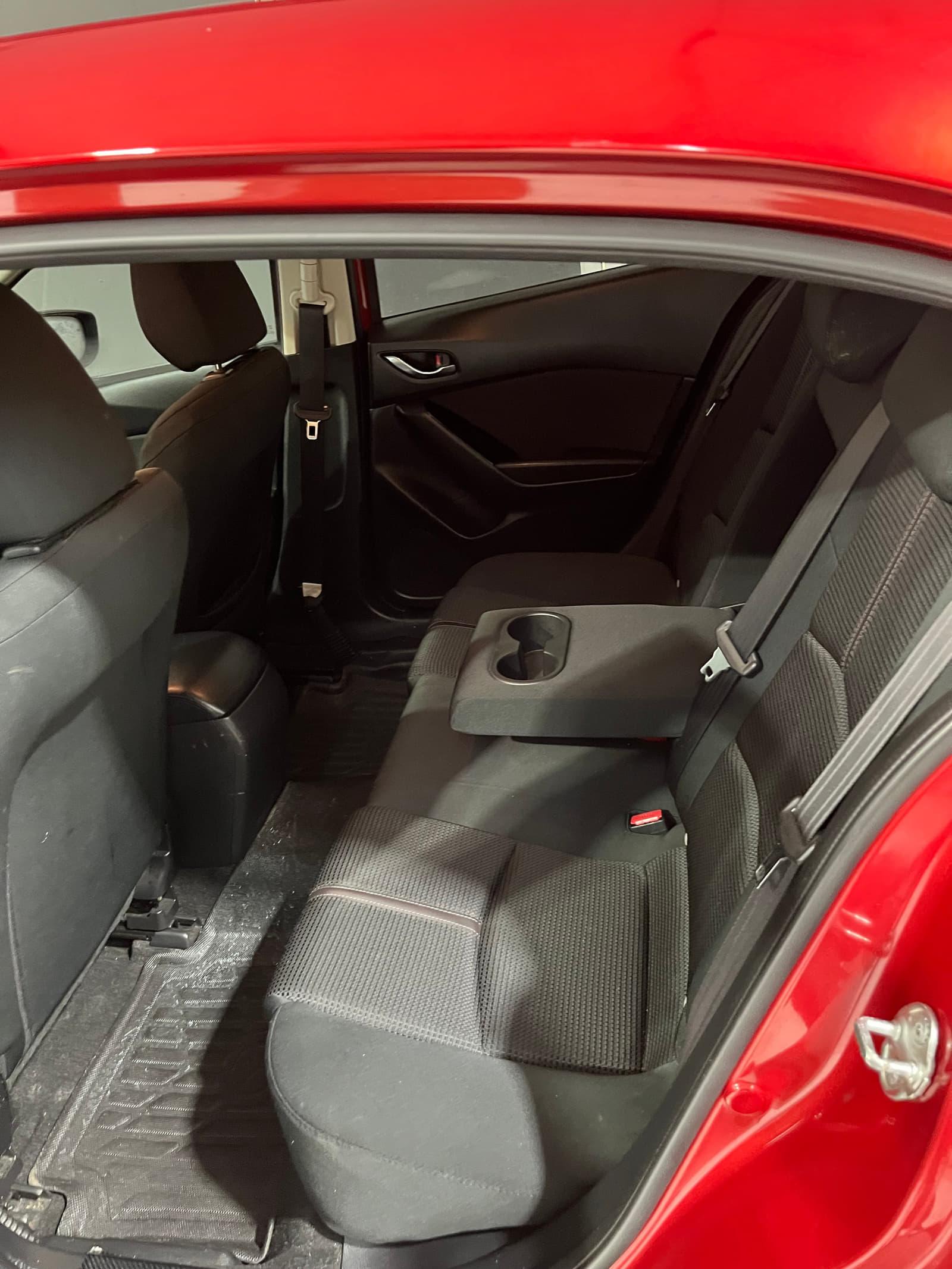 Mazda Mazda3 2018 - Image 10