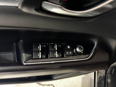 Mazda CX-5 2019 - Thumbnail 10