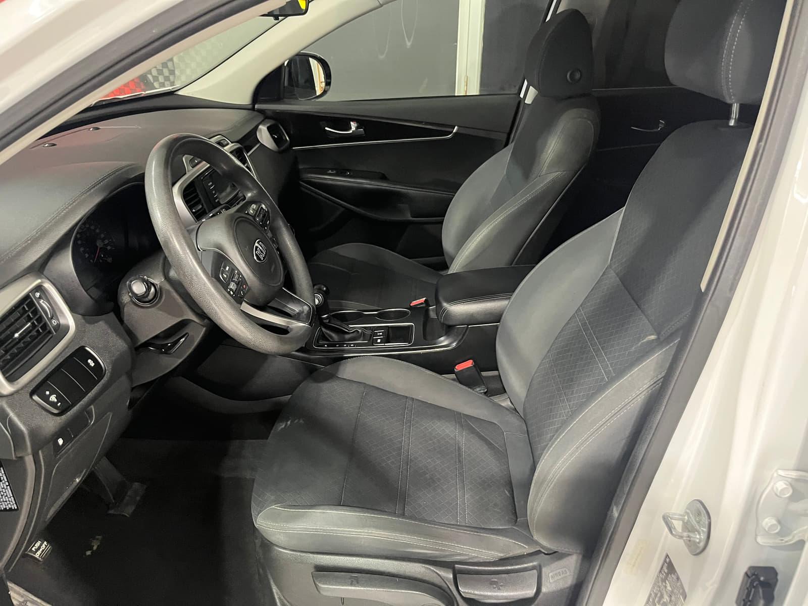 Kia Sorento 2018 - Image 12