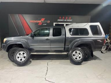 Toyota Tacoma 2010 - Thumbnail 1
