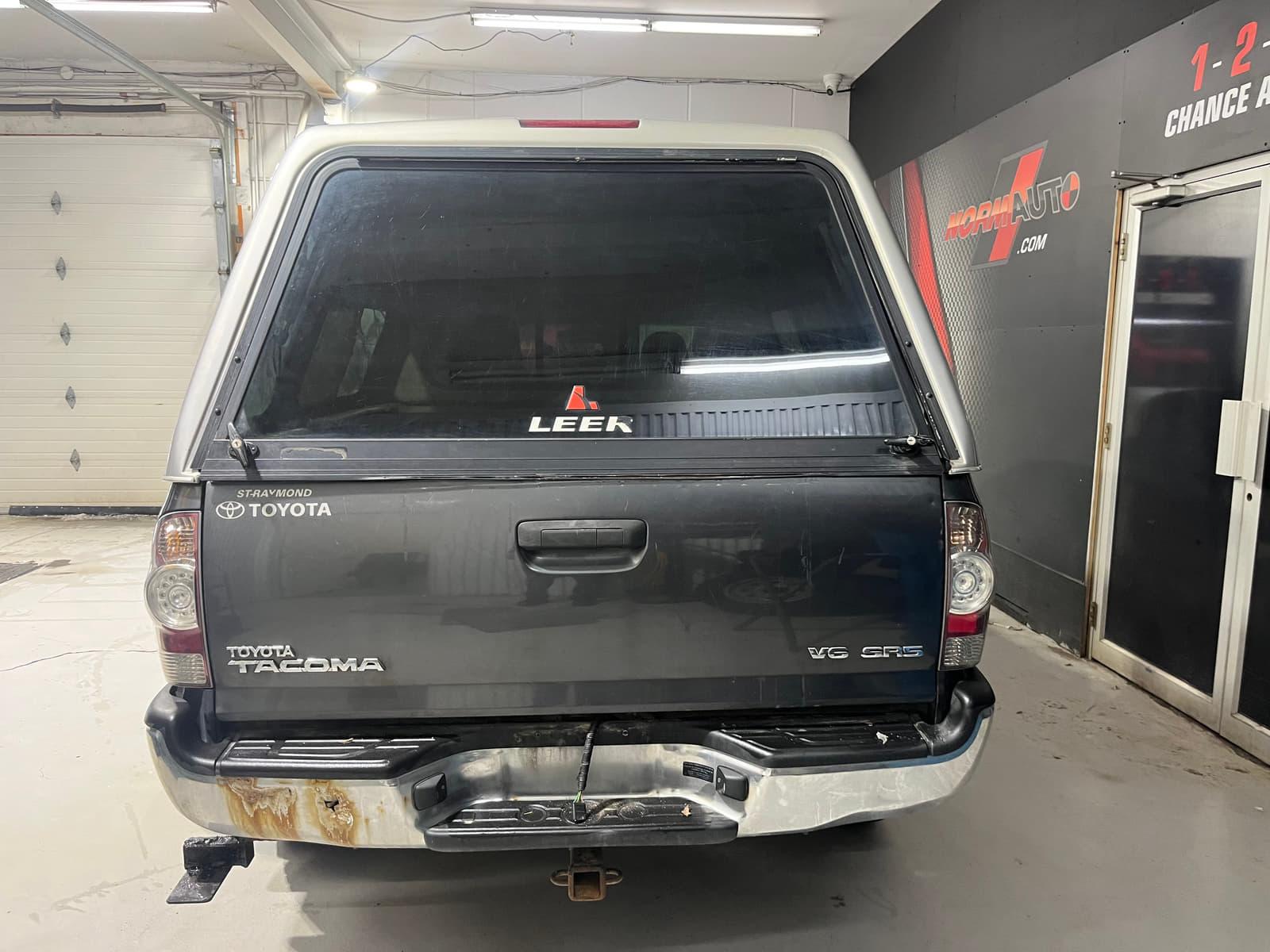 Toyota Tacoma 2010 - Image 6