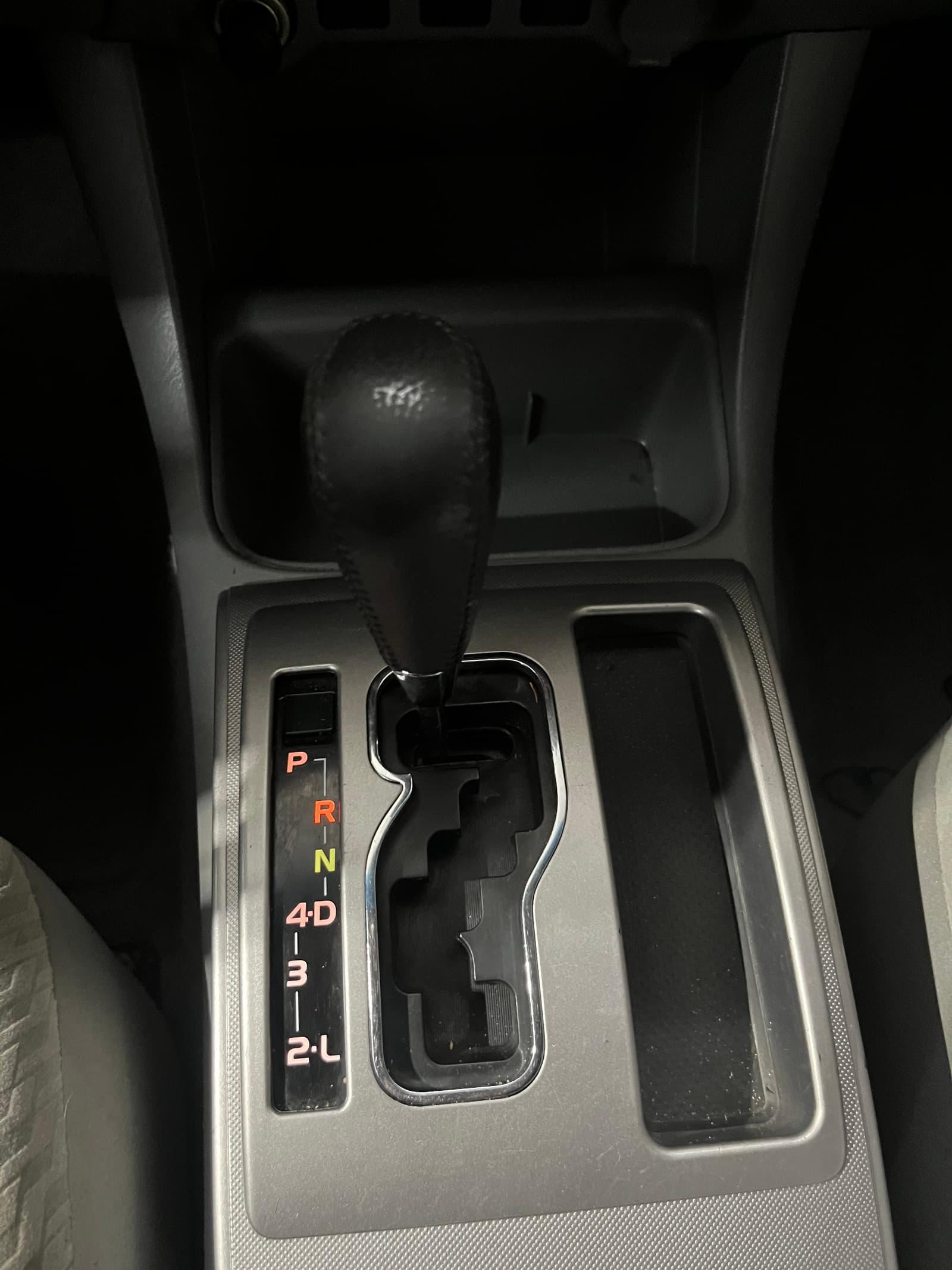 Toyota Tacoma 2010 - Image 16