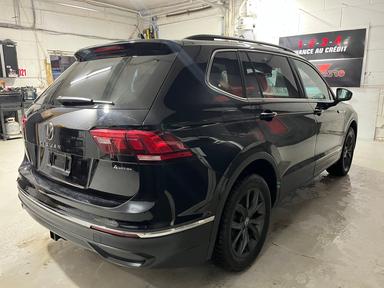 Volkswagen Tiguan 2023 - Thumbnail 4